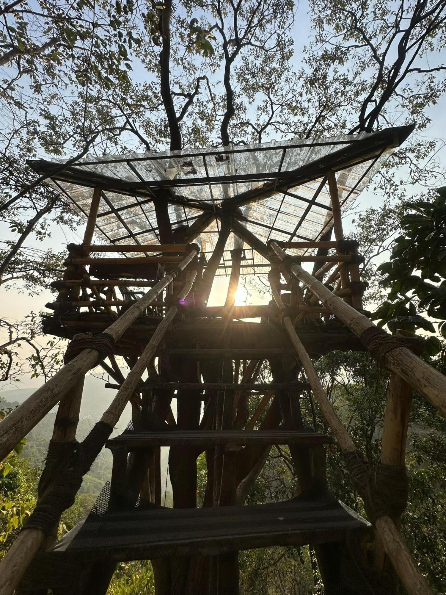 Sunset Valley Kerala Pool Resort - Serene Natural Forest Cottage Stay In Idukki With Sunrise & Sunset Panoramas, Natural Streams & Tranquil Summer Evenings Pīrmed Exterior foto